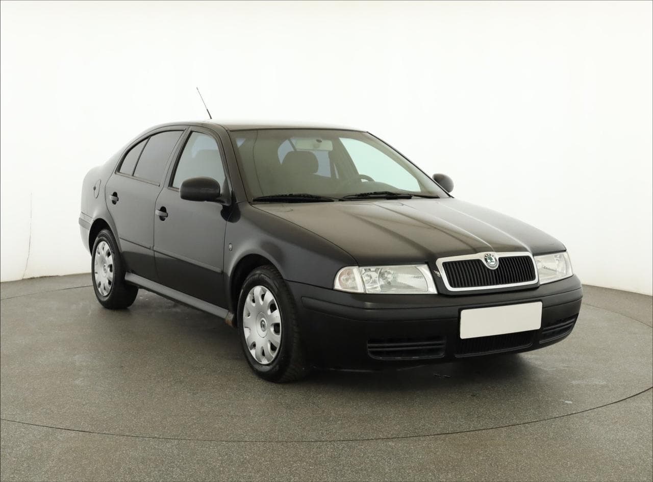 Škoda Octavia 1.9 TDI  74kW hatchback