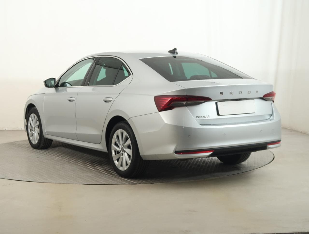 2025 Škoda Octavia - 5