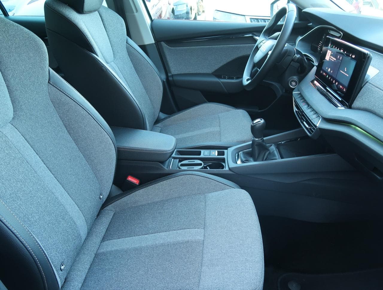 2025 Škoda Octavia - 12