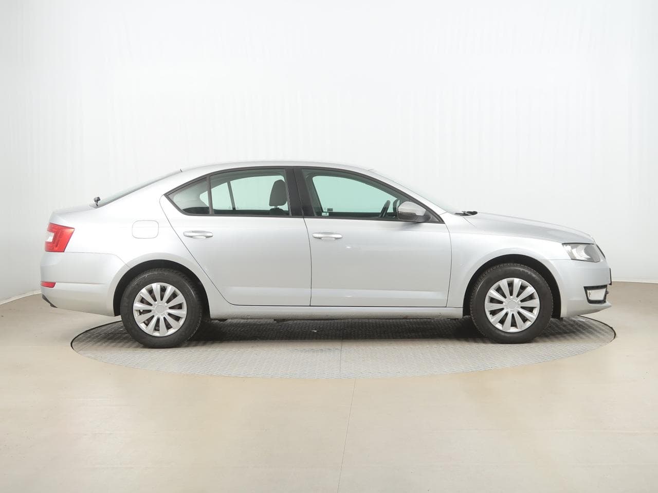 2013 Škoda Octavia - 8