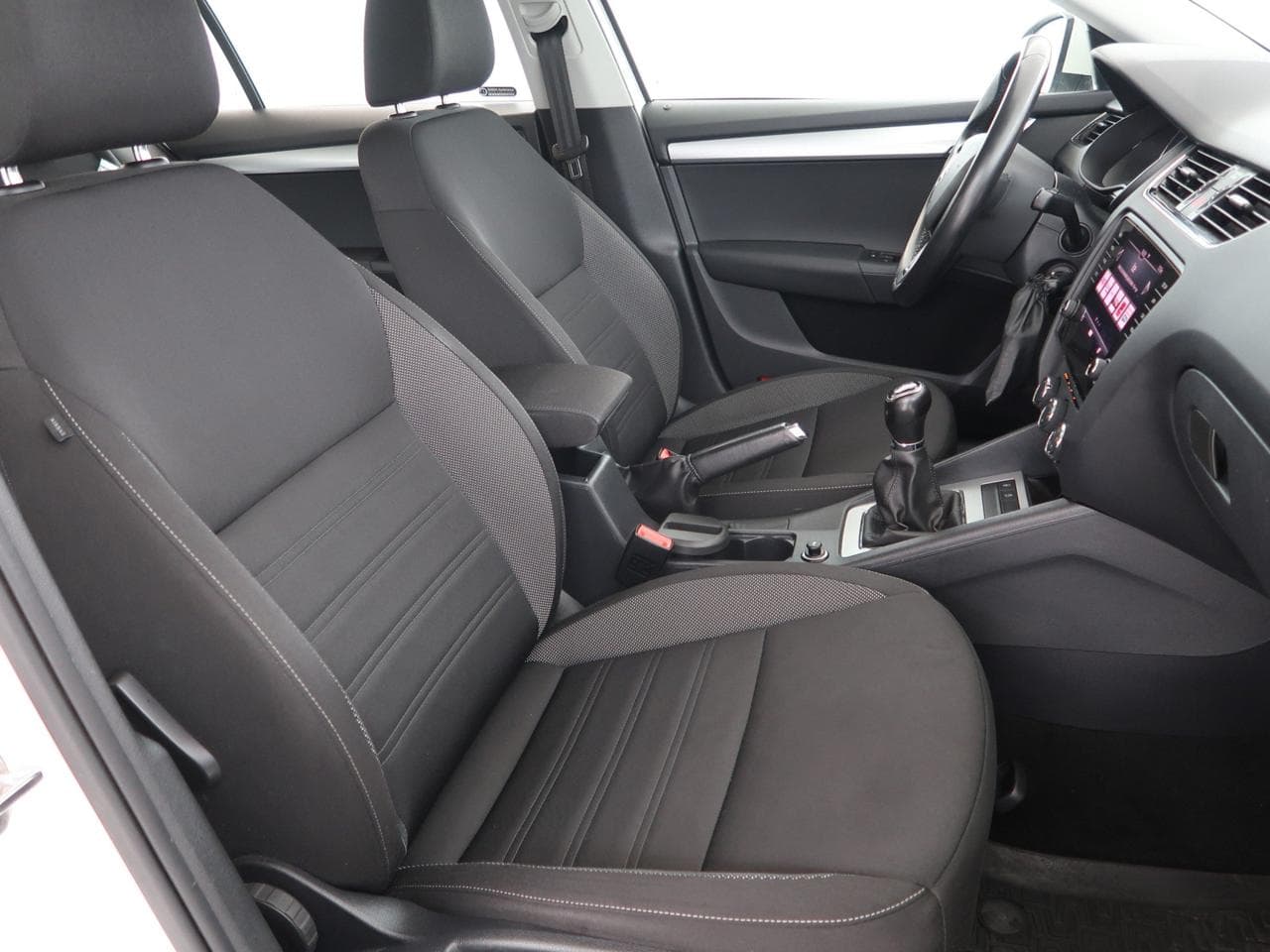 2017 Škoda Octavia - 12