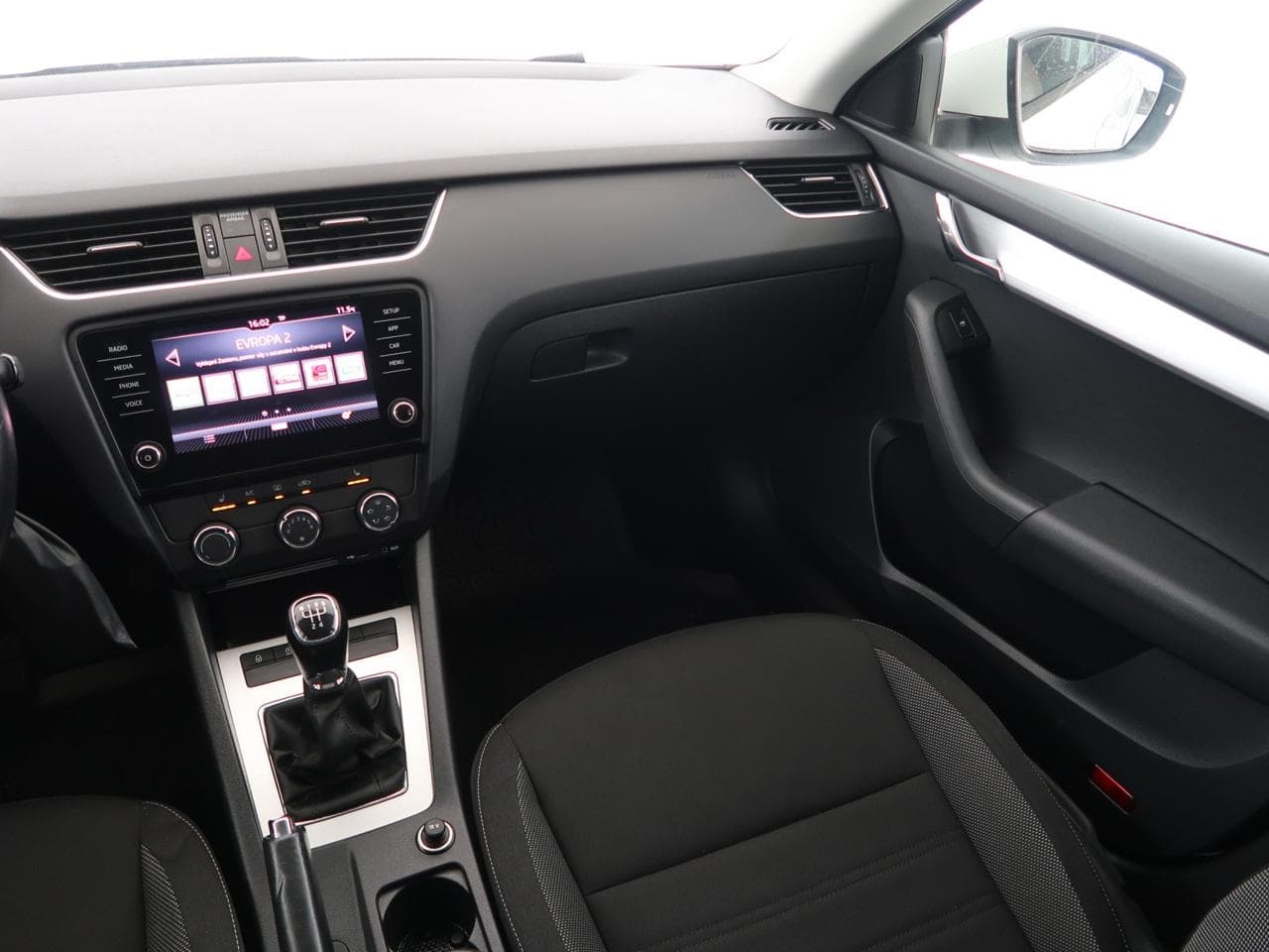 2017 Škoda Octavia - 11