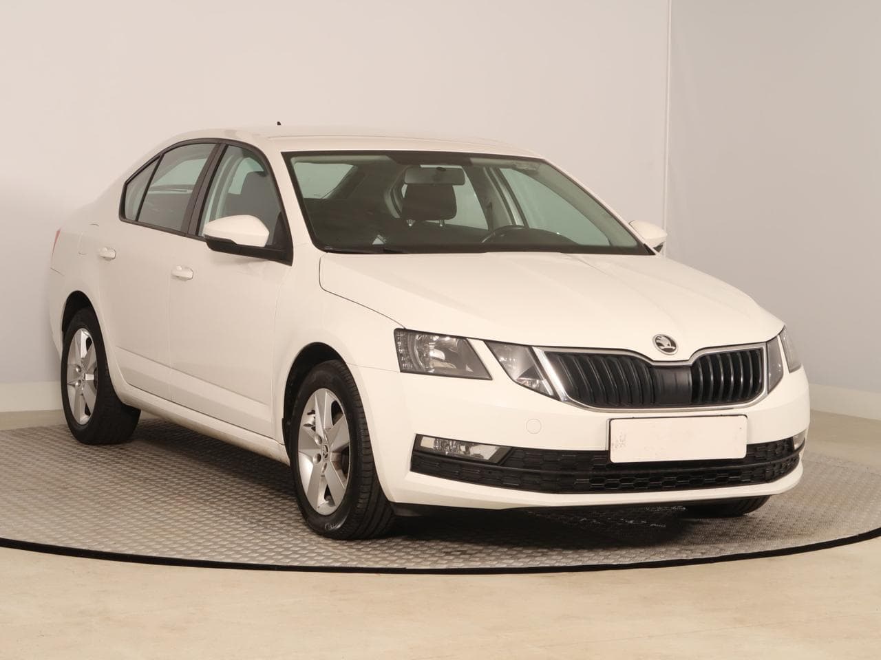 Škoda Octavia 1.6 TDI 85kW hatchback