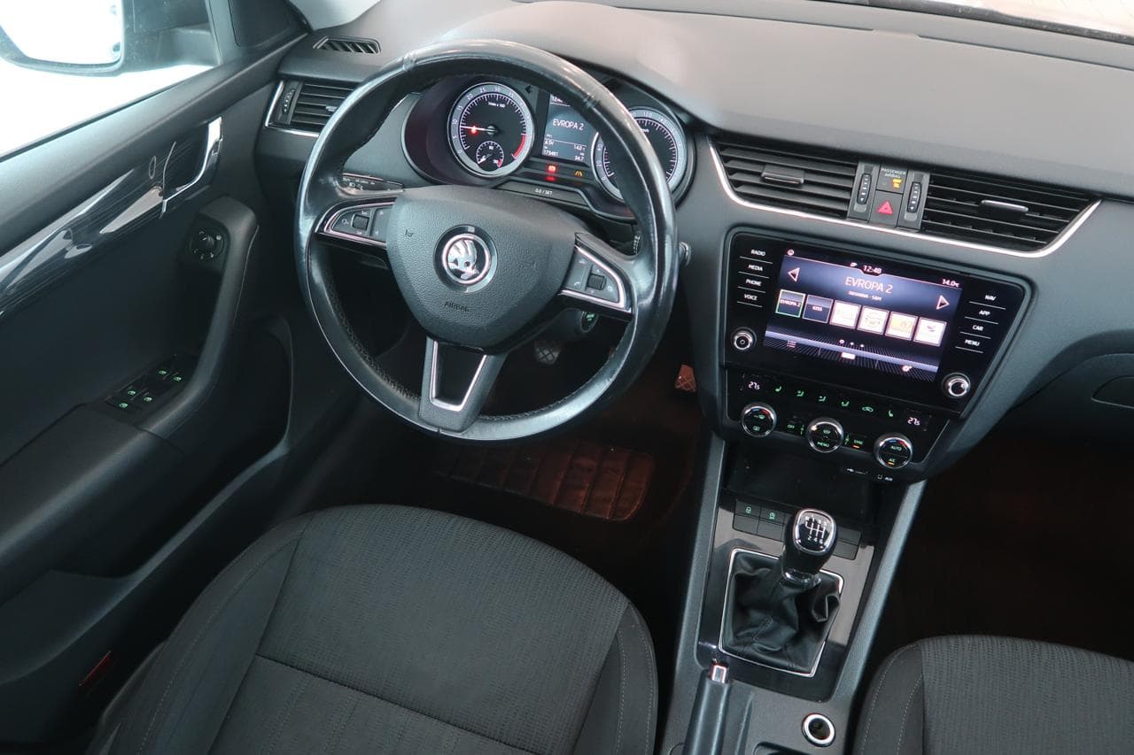 2017 Škoda Octavia - 9