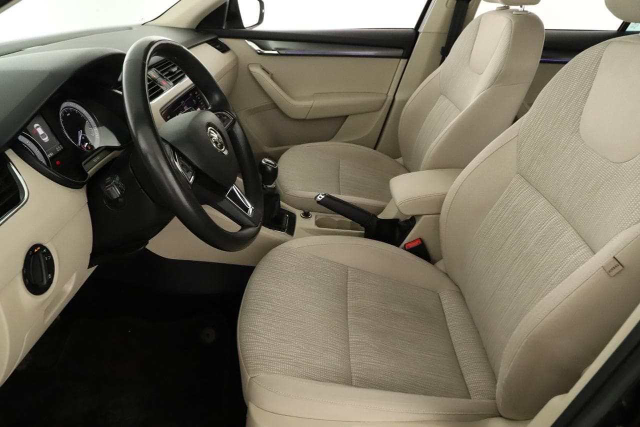 2017 Škoda Octavia - 13