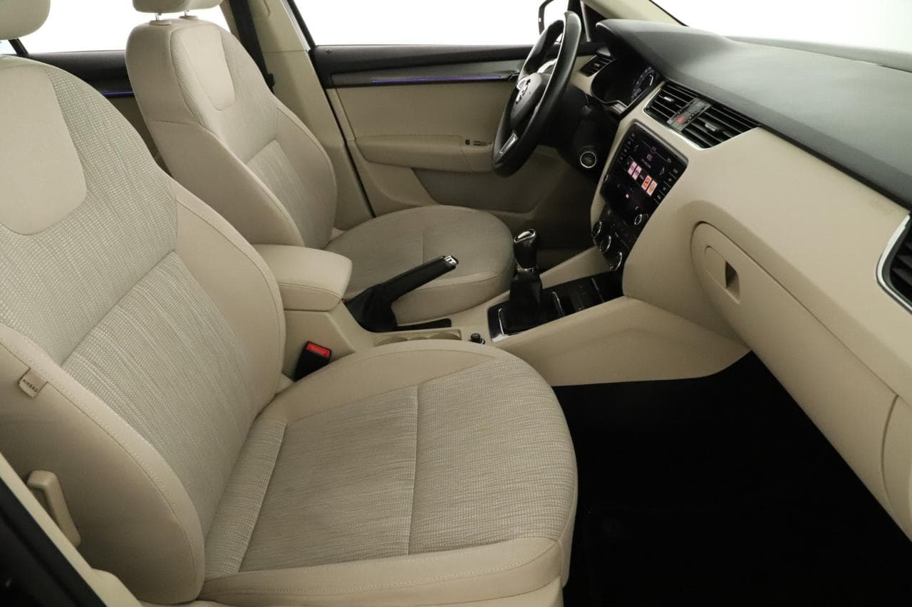 2017 Škoda Octavia - 11