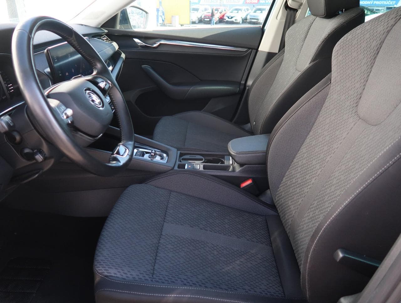 2020 Škoda Octavia - 16