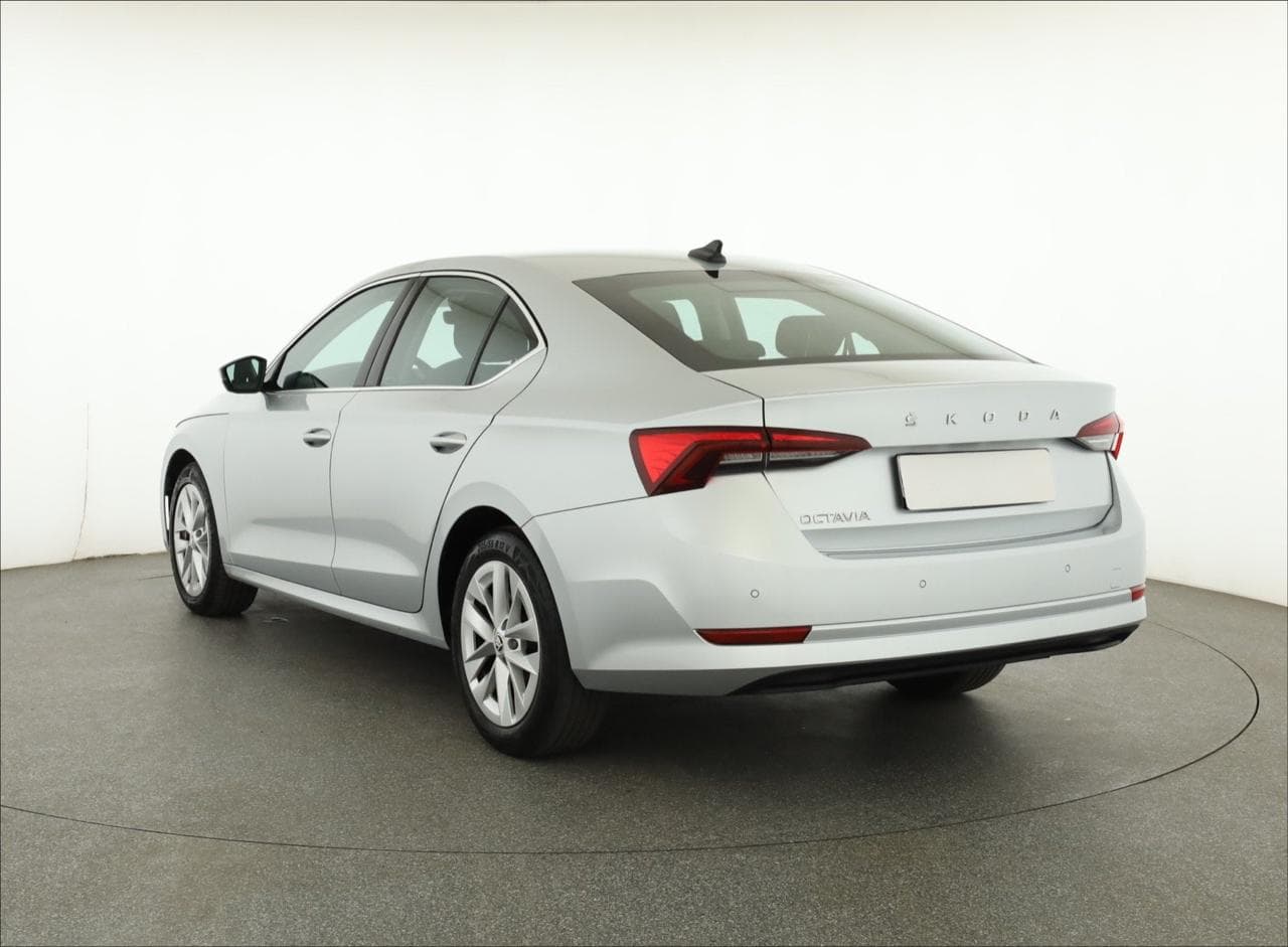 2020 Škoda Octavia - 5