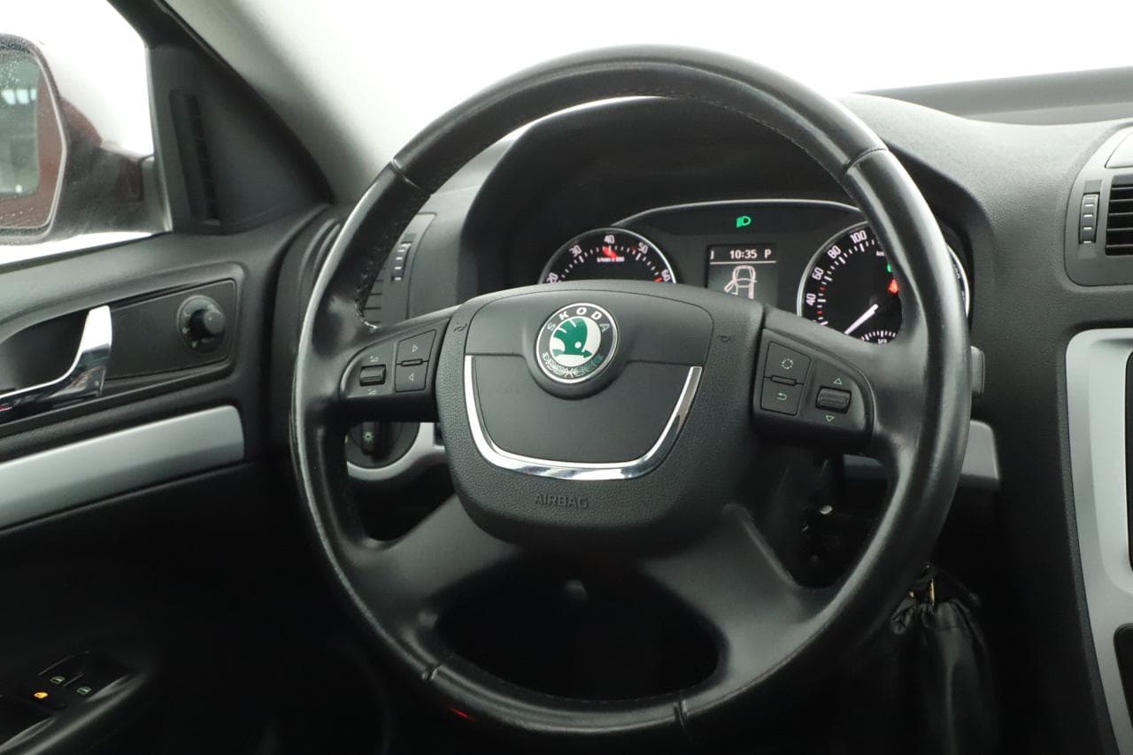 2011 Škoda Octavia - 14