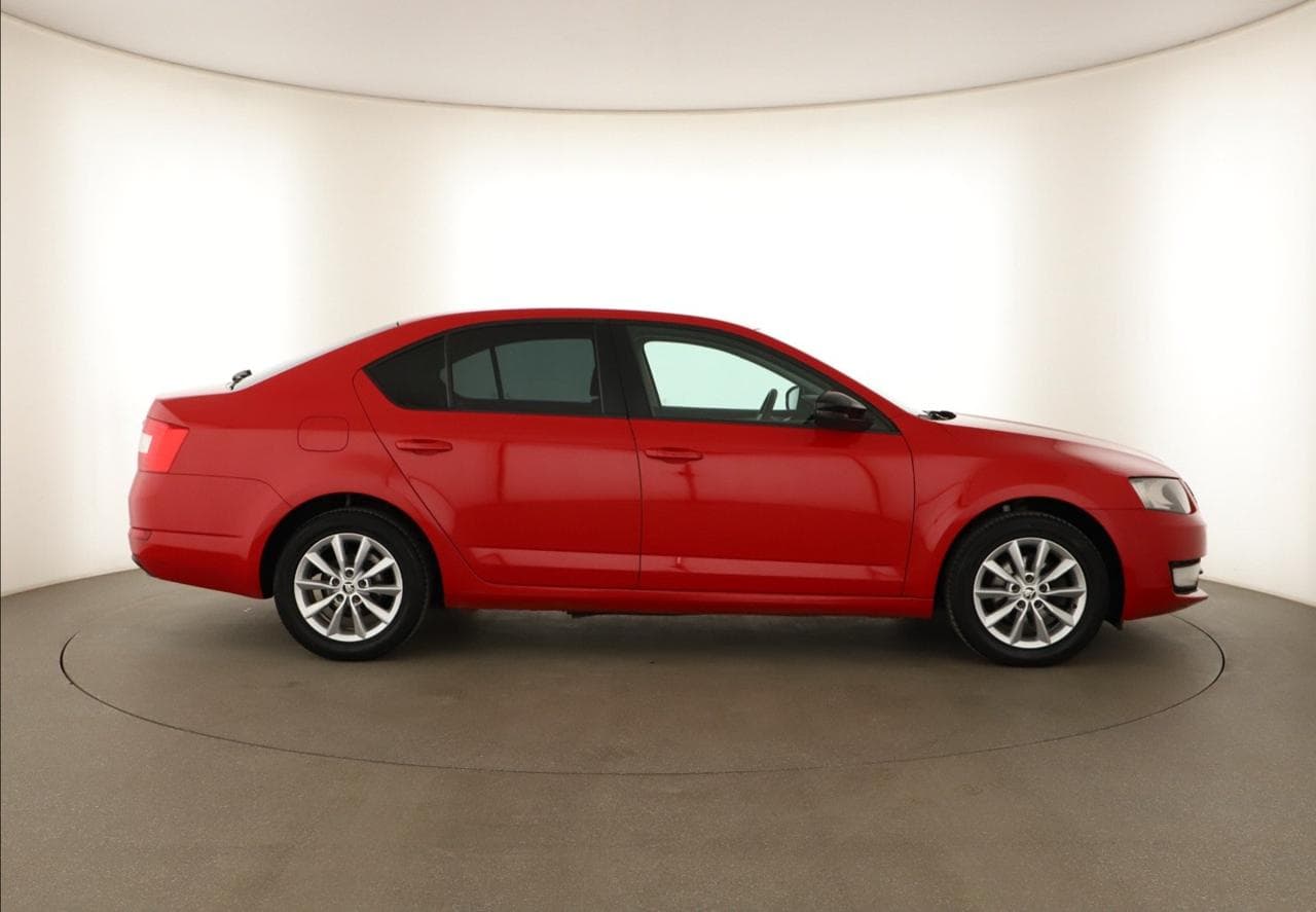 2014 Škoda Octavia - 8