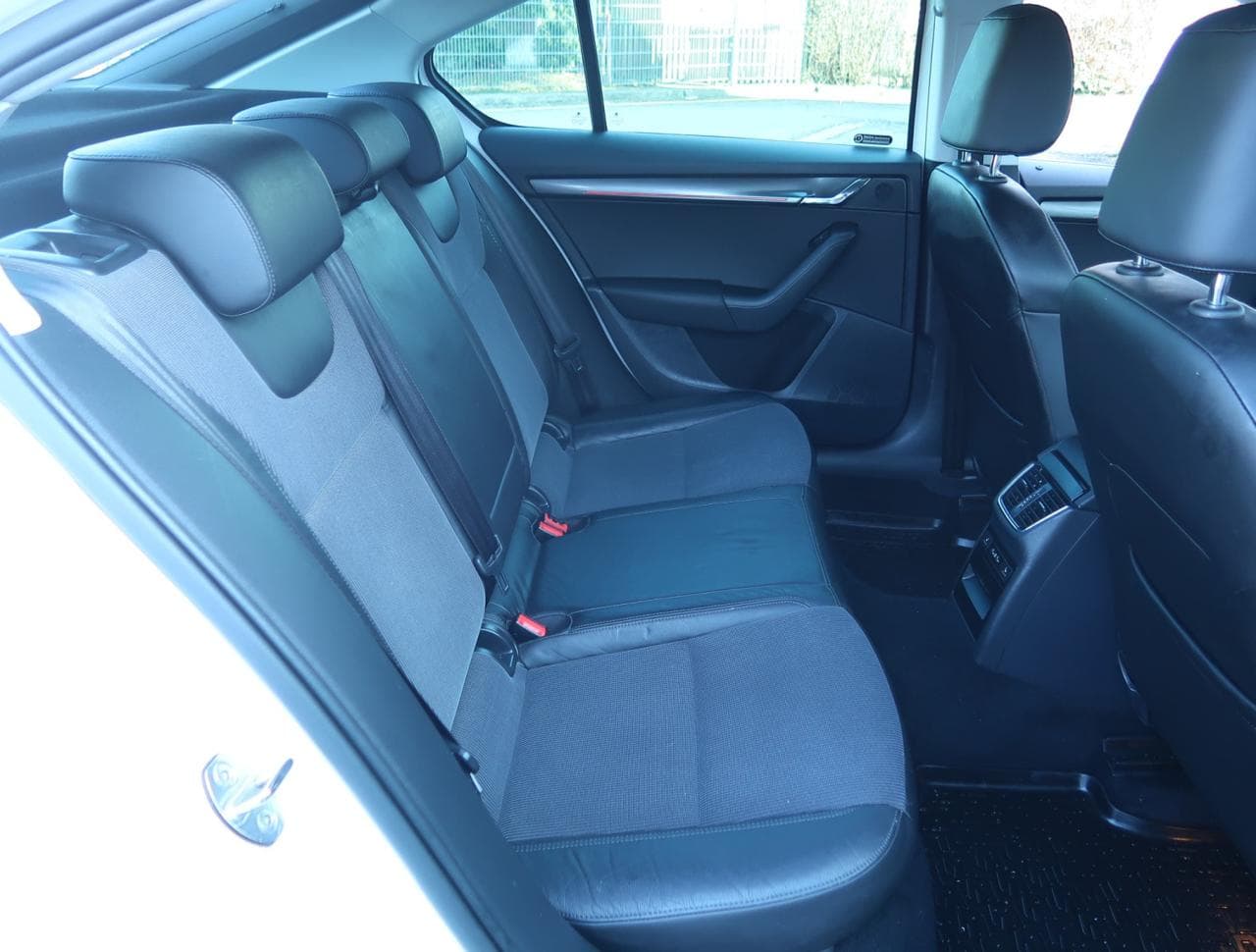 2018 Škoda Octavia - 13