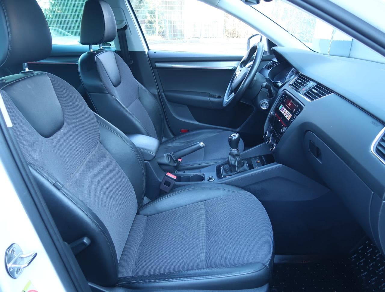 2018 Škoda Octavia - 12