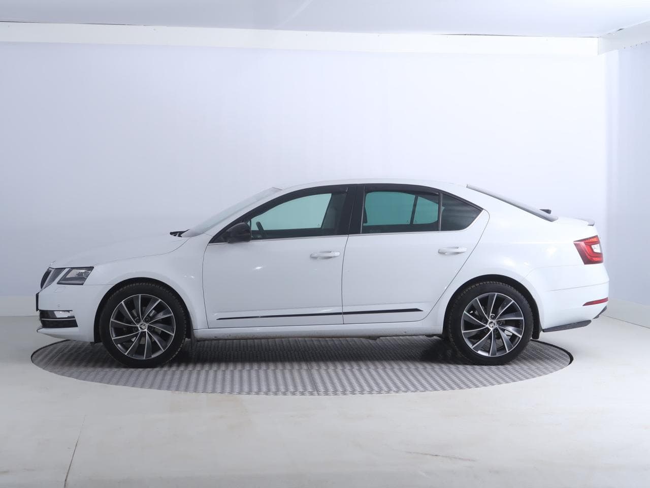 2019 Škoda OCTAVIA - 4