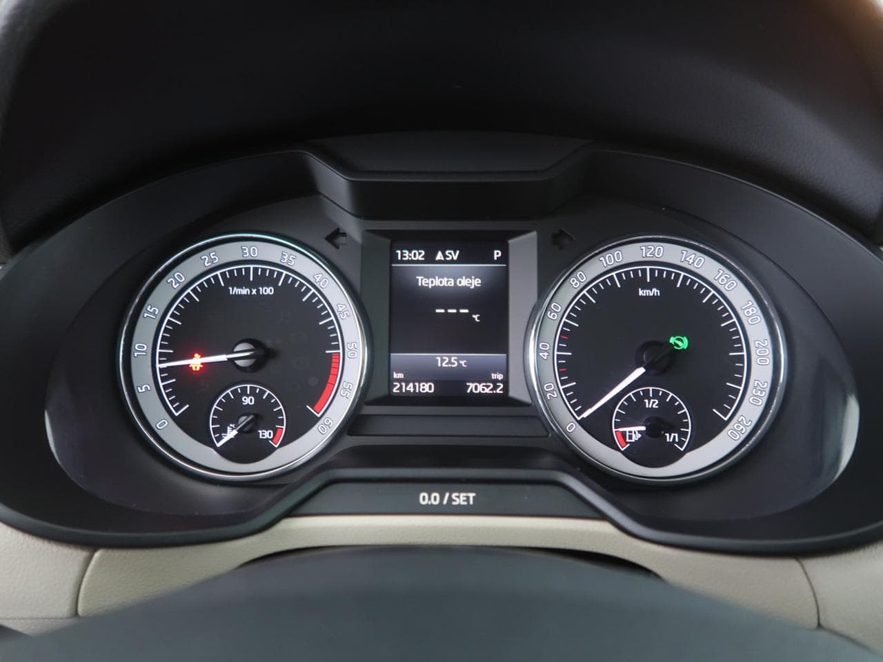 2018 Škoda OCTAVIA - 17