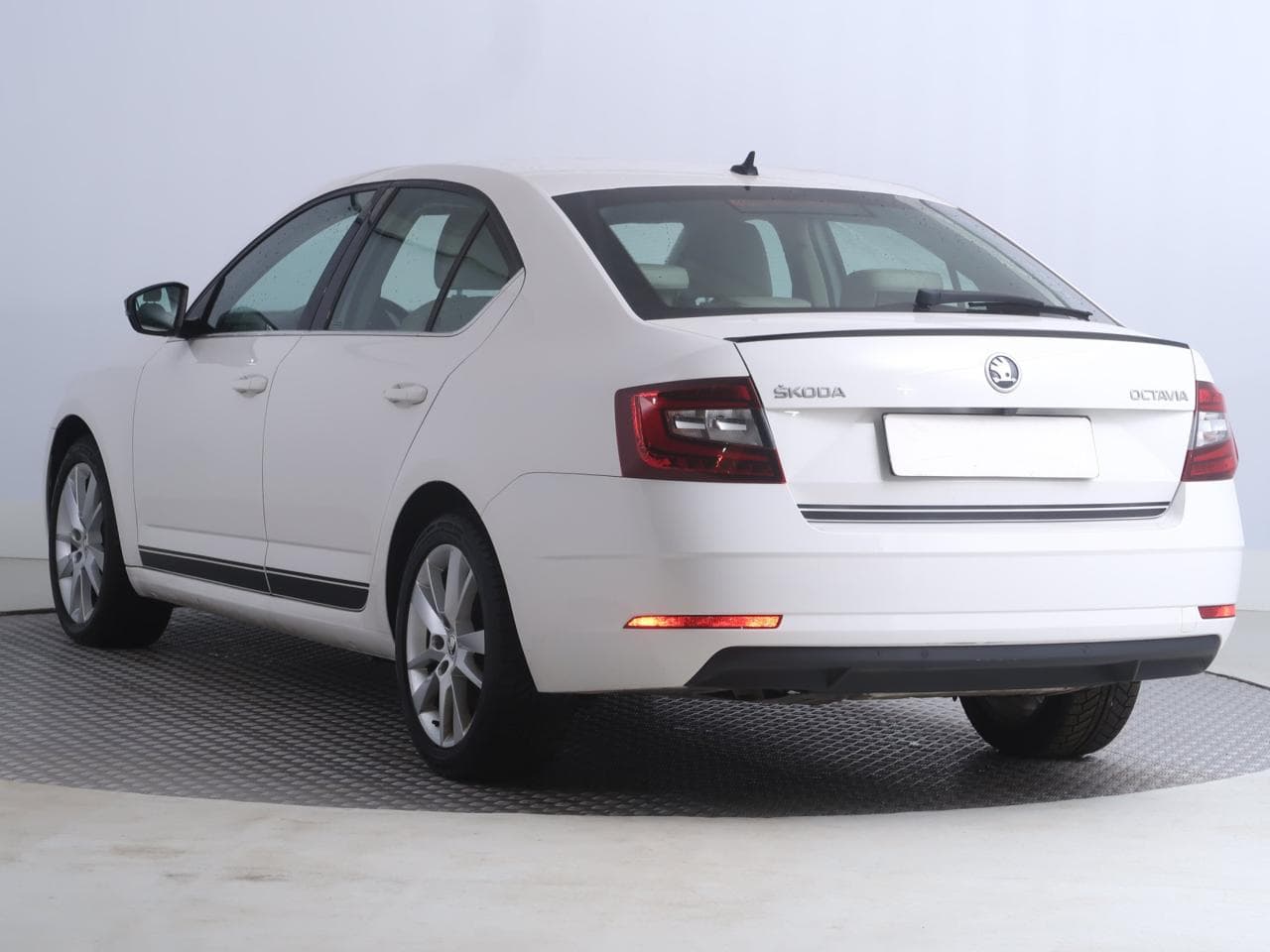 2018 Škoda OCTAVIA - 5
