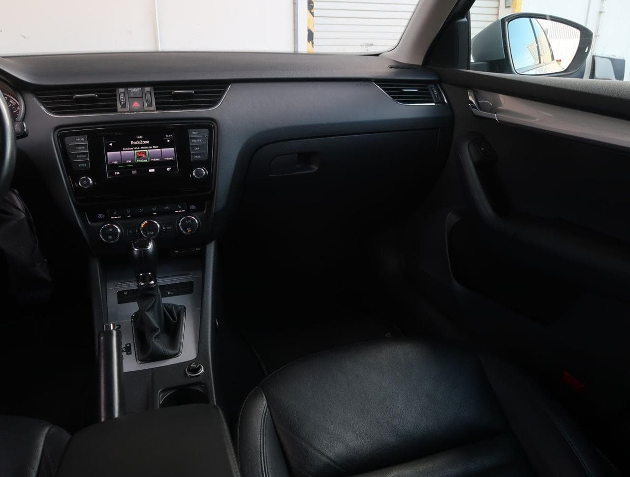 2014 Škoda Octavia - 11