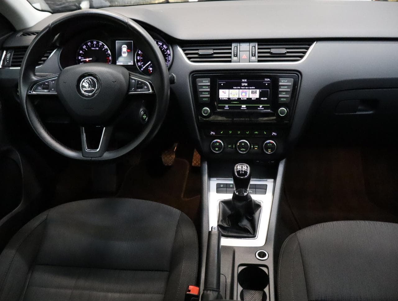 2017 Škoda OCTAVIA - 10