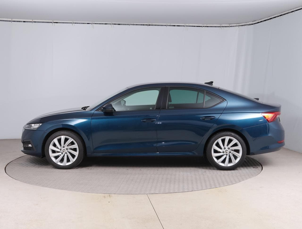 2021 Škoda OCTAVIA - 4
