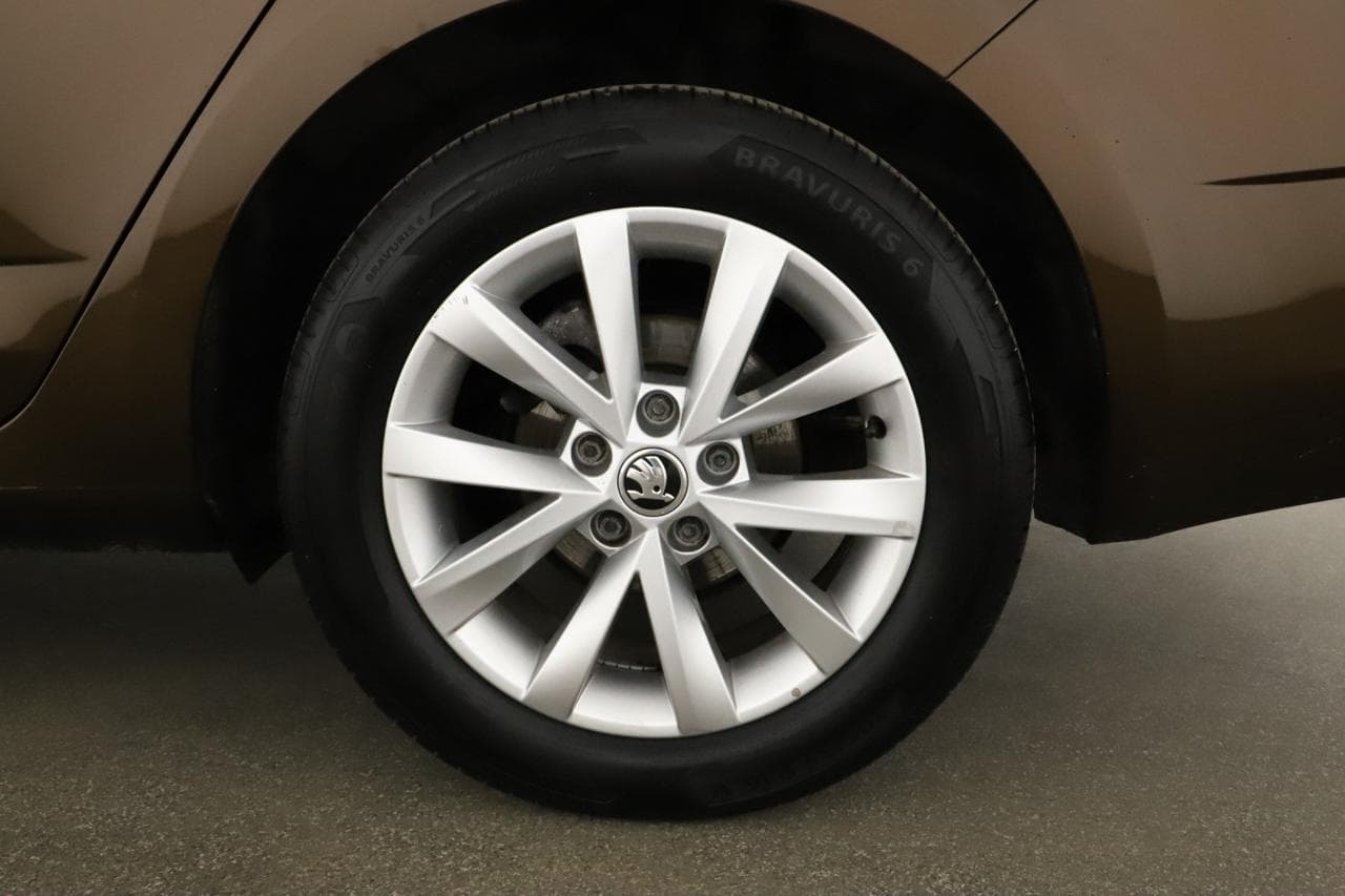 2017 Škoda Octavia - 18