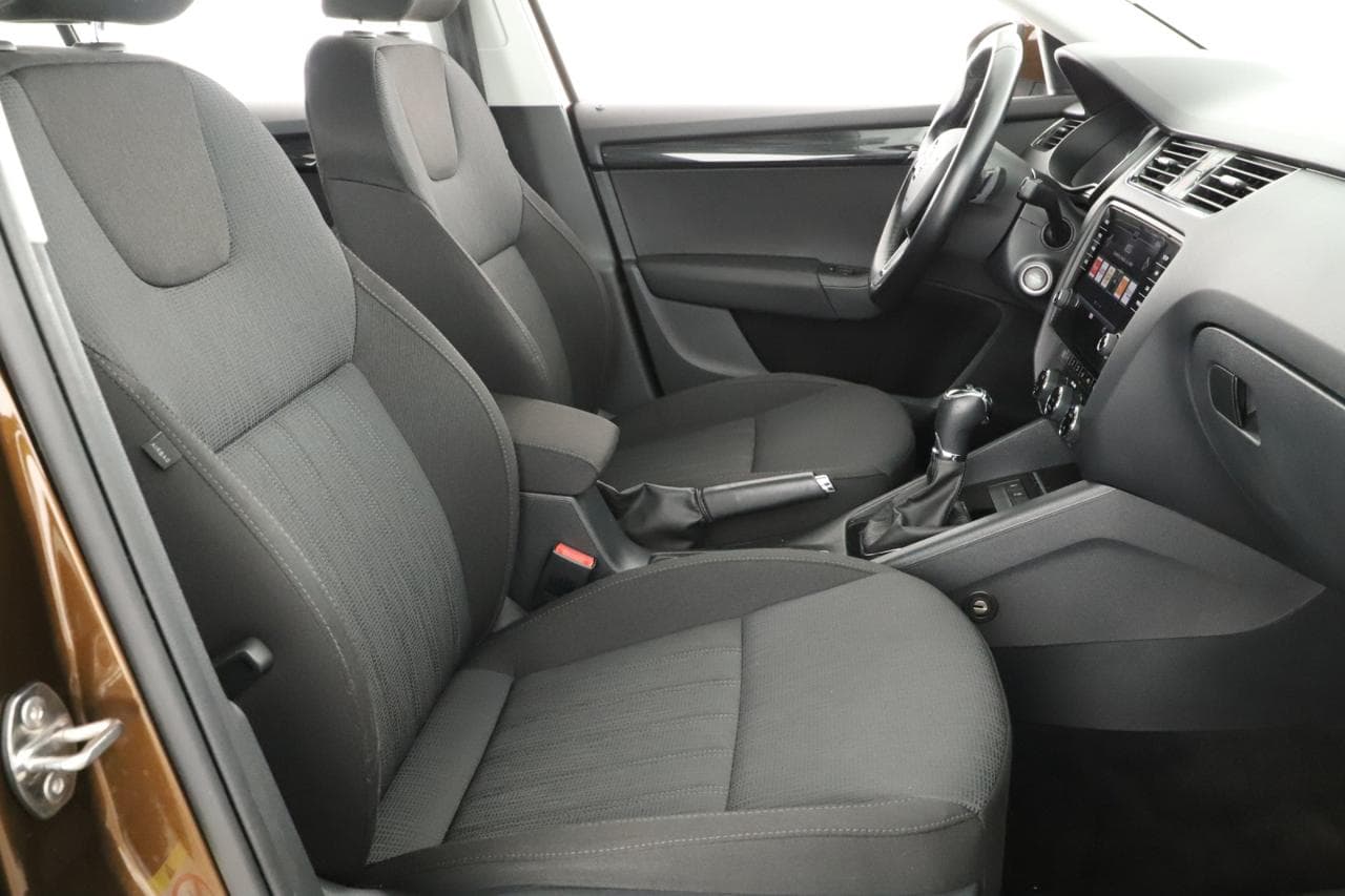 2017 Škoda Octavia - 10