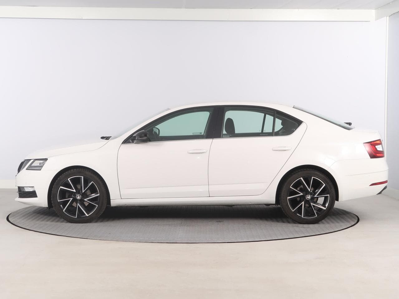 2019 Škoda OCTAVIA - 4