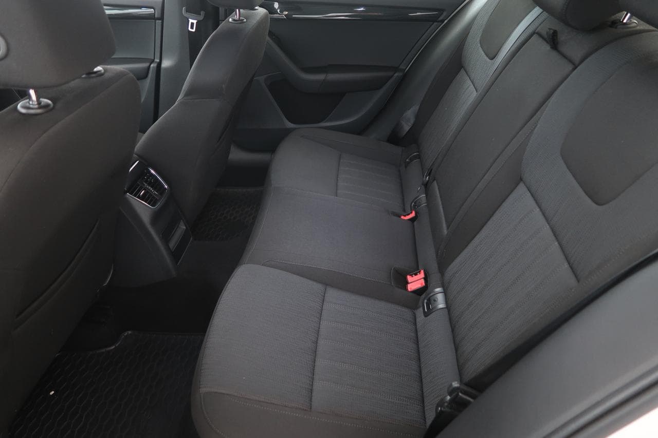 2019 Škoda OCTAVIA - 15