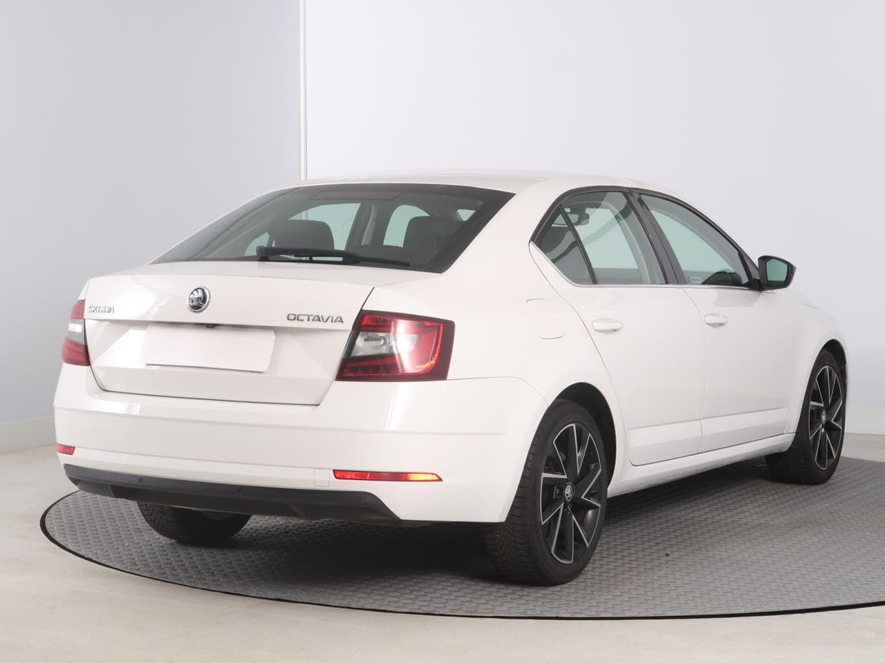 2019 Škoda OCTAVIA - 7