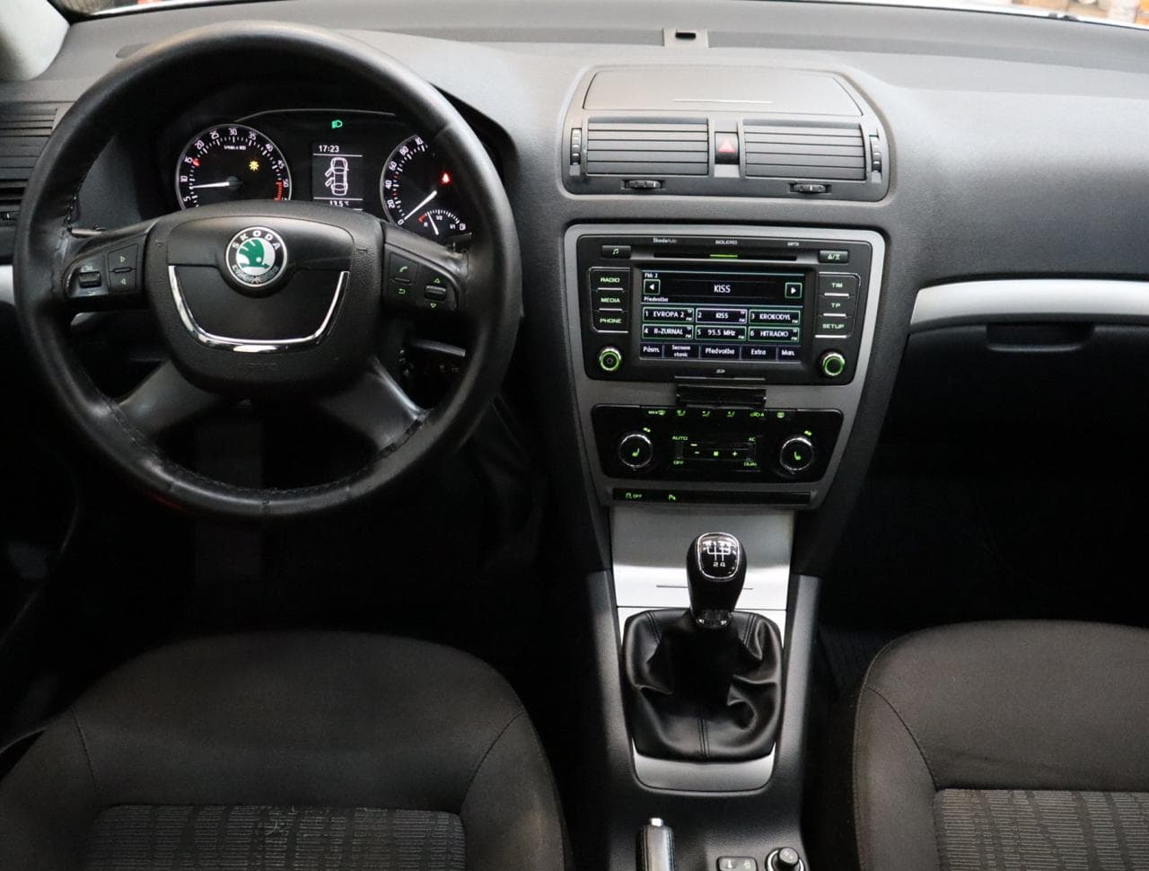 2012 Škoda OCTAVIA - 10