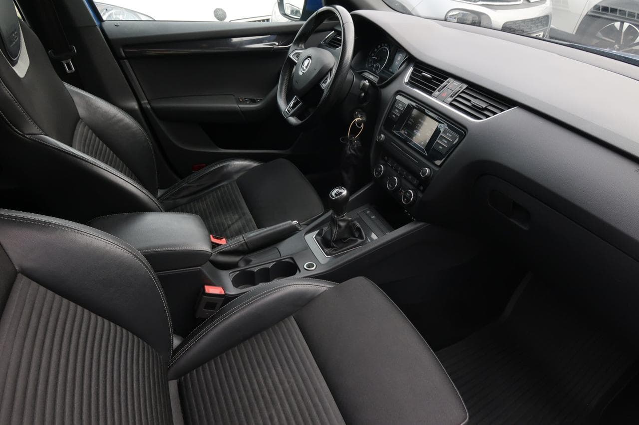 2016 Škoda OCTAVIA - 12