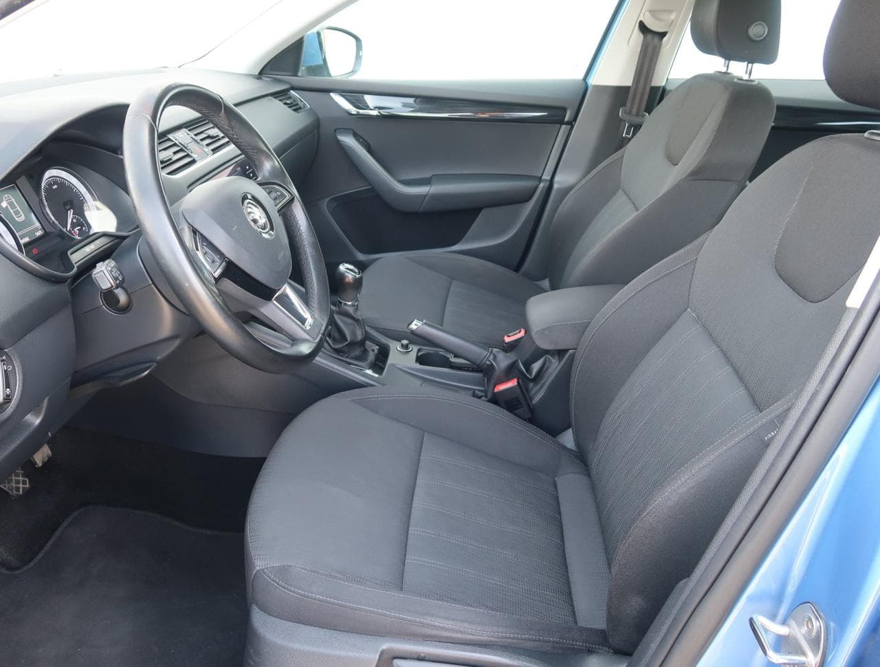 2017 Škoda OCTAVIA - 16