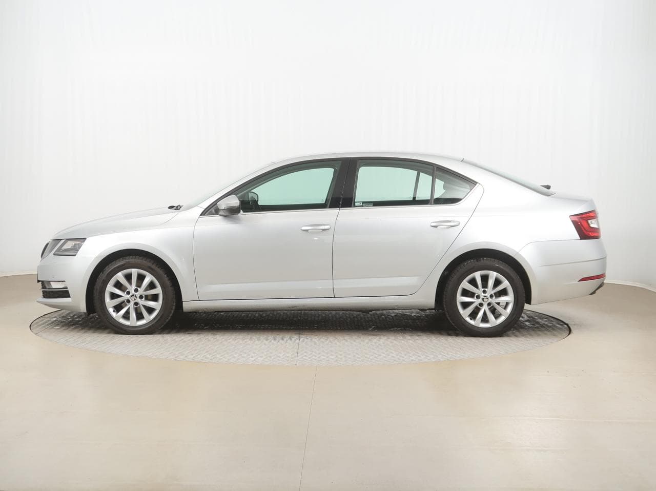 2018 Škoda OCTAVIA - 4
