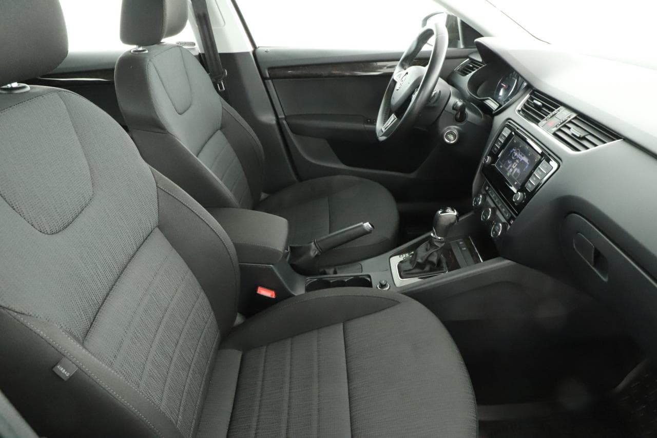 2016 Škoda OCTAVIA - 10