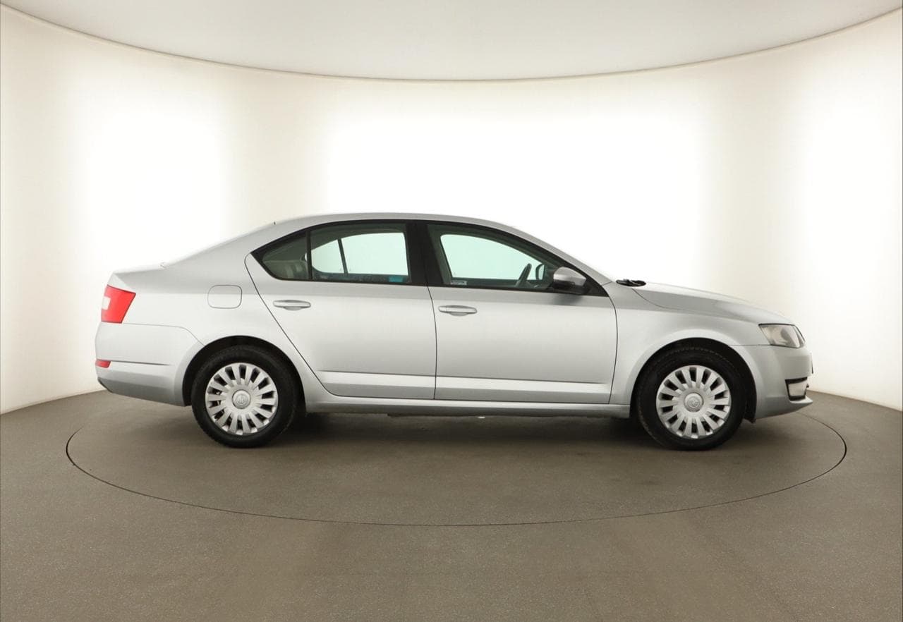 2014 Škoda OCTAVIA - 8