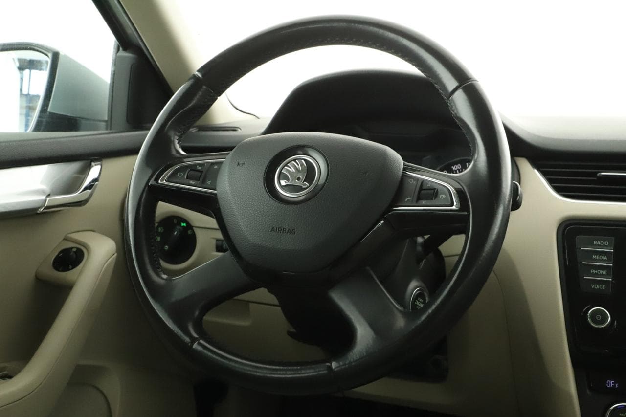 2014 Škoda OCTAVIA - 17