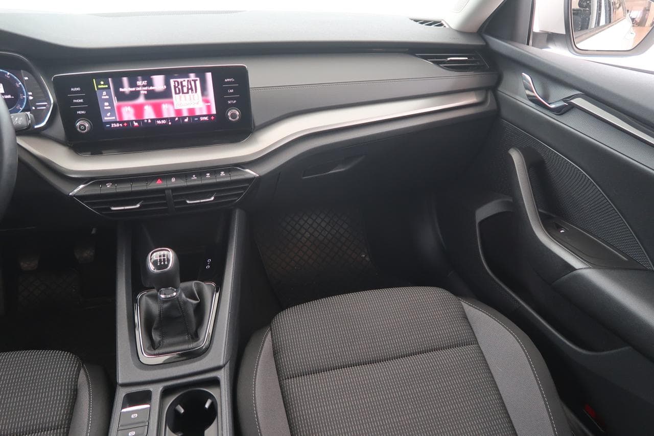 2020 Škoda OCTAVIA - 11