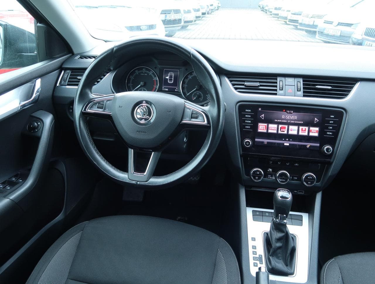 2019 Škoda OCTAVIA - 9
