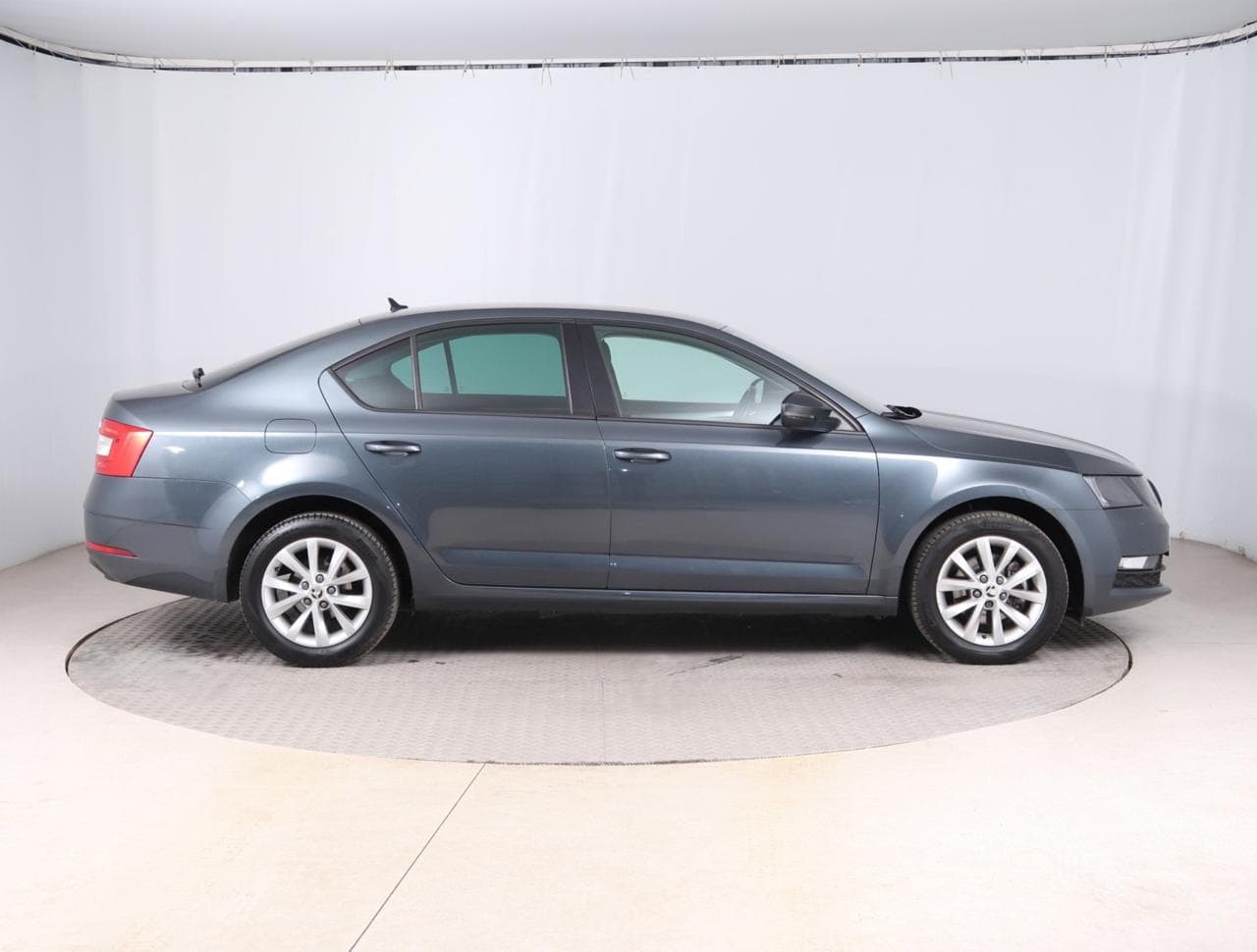 2019 Škoda OCTAVIA - 8