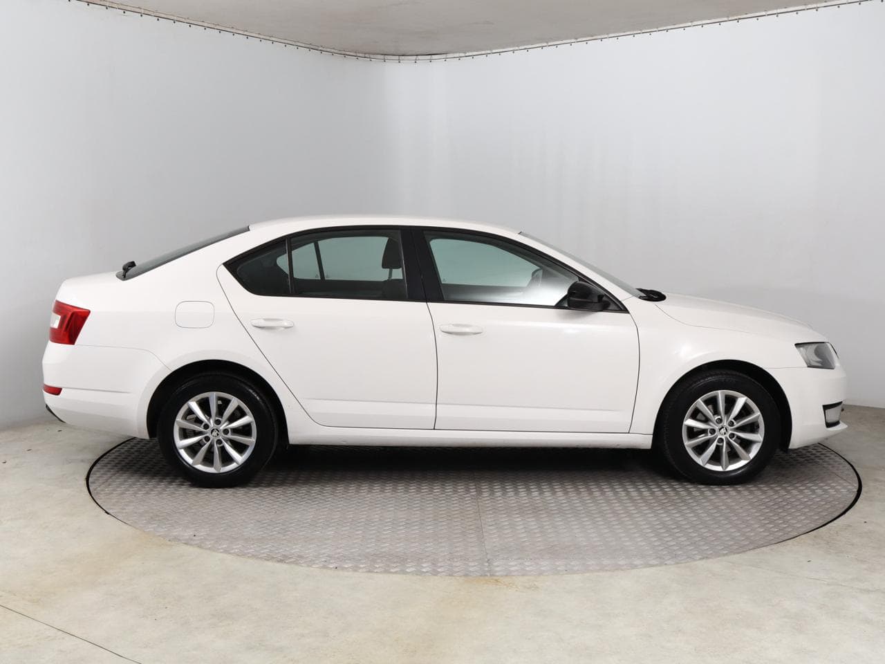 2016 Škoda OCTAVIA - 10