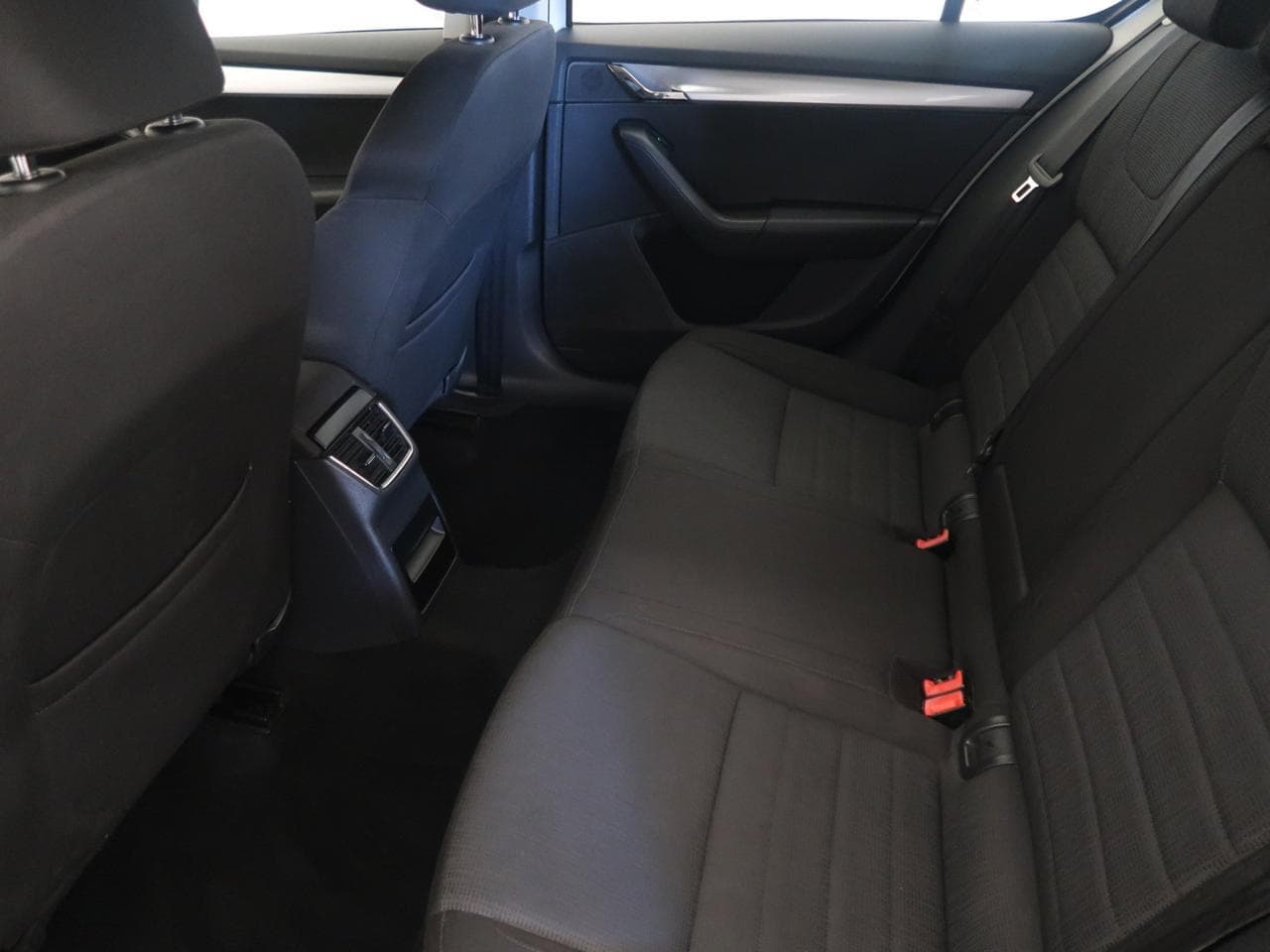 2013 Škoda OCTAVIA - 18