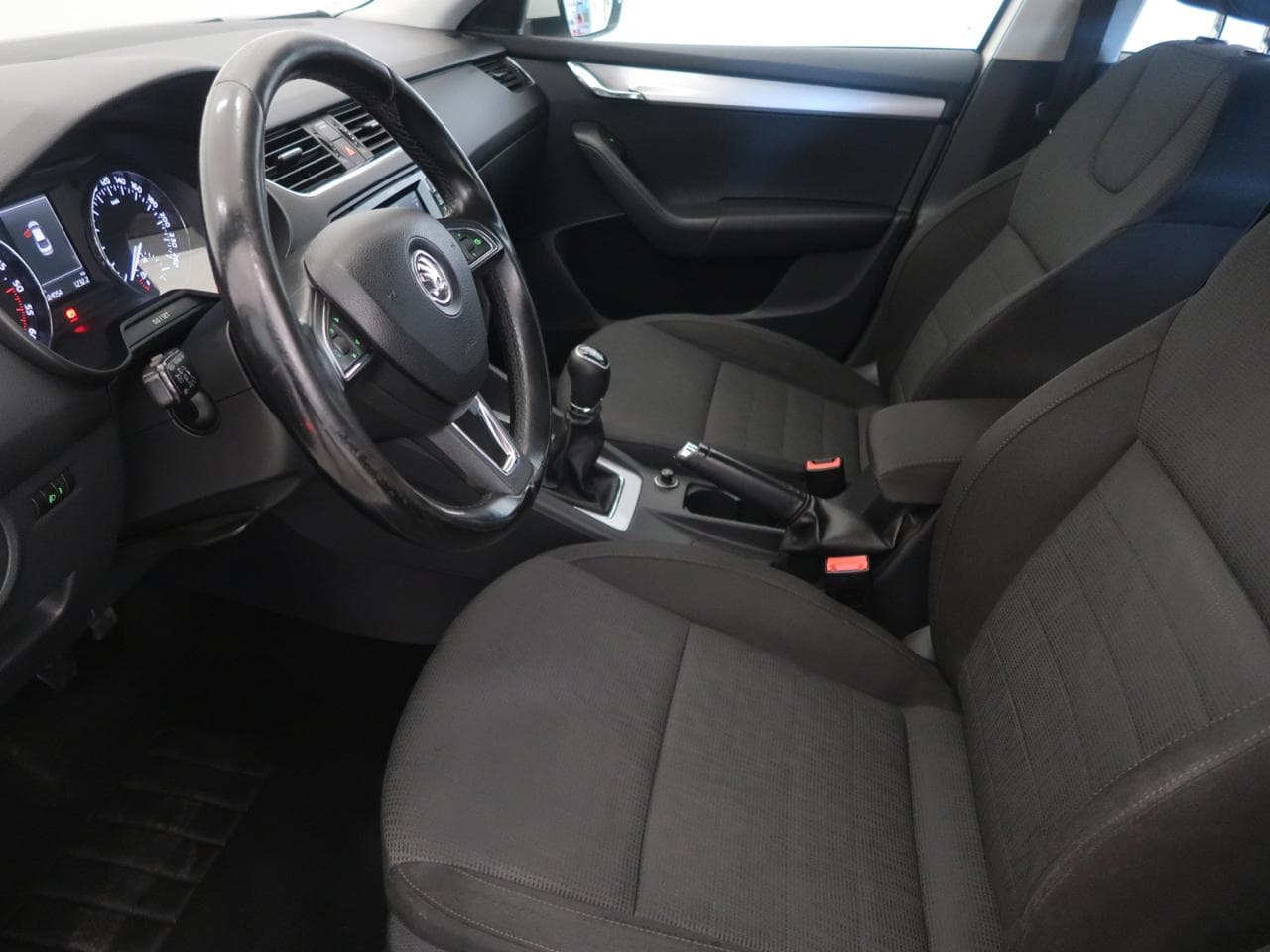 2013 Škoda OCTAVIA - 19