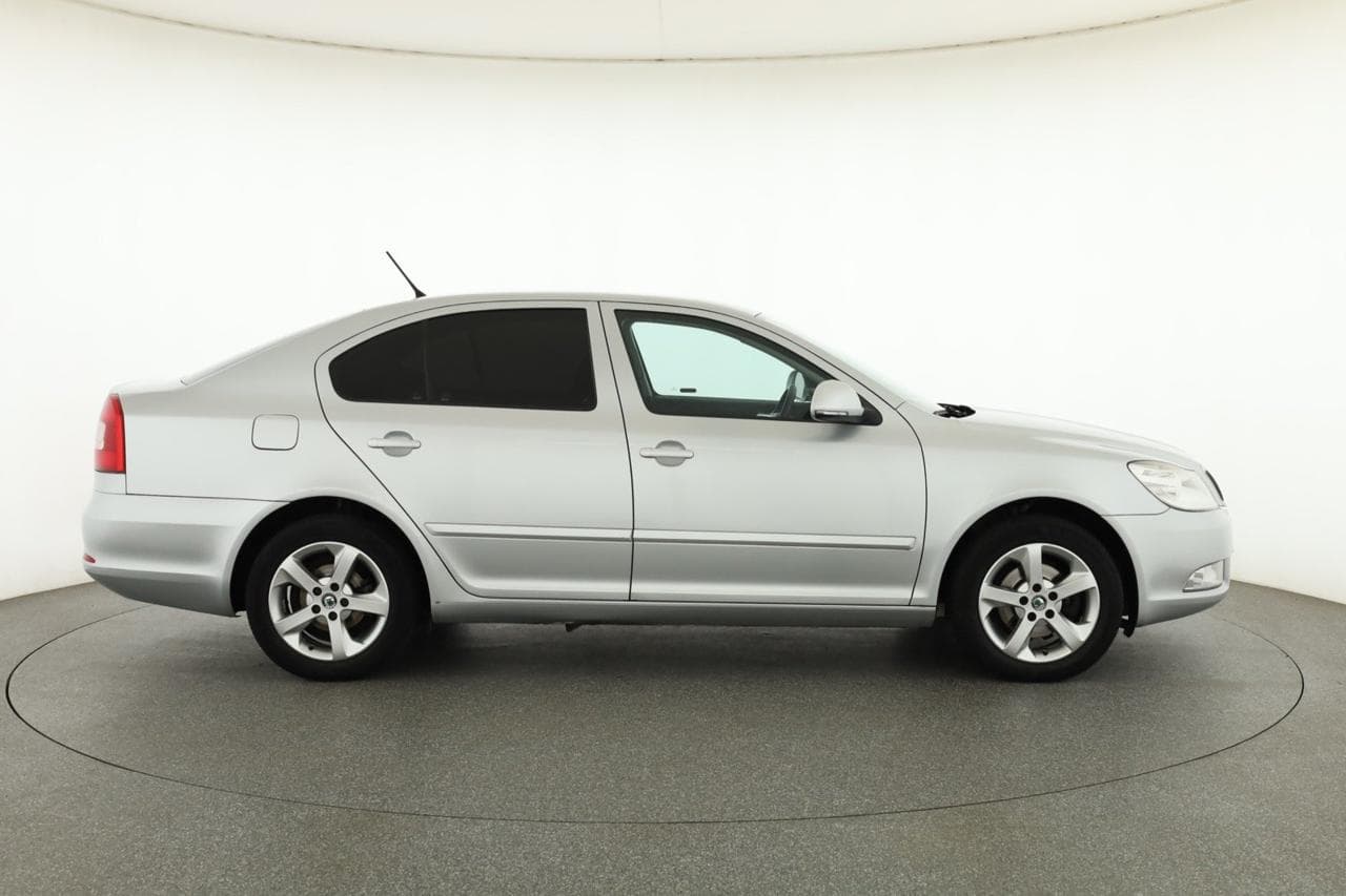 2011 Škoda OCTAVIA - 9