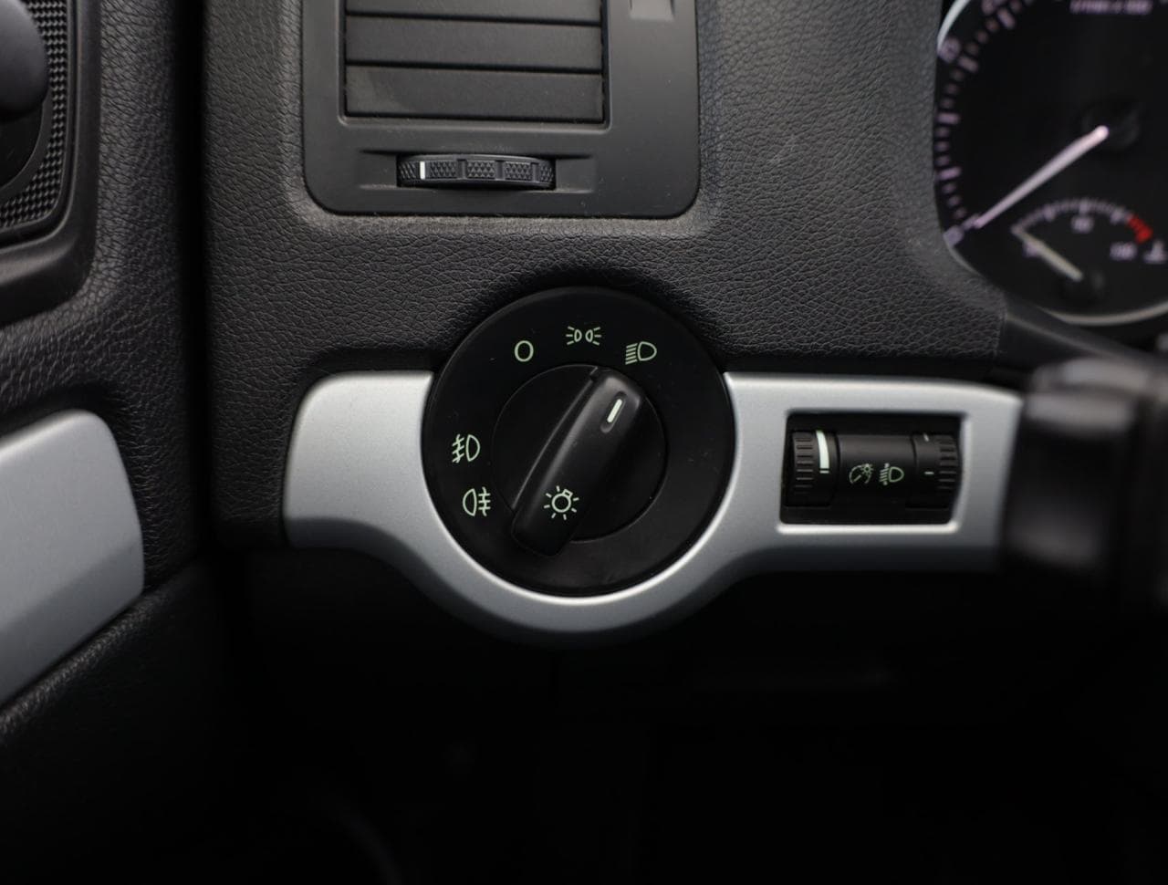 2011 Škoda OCTAVIA - 26
