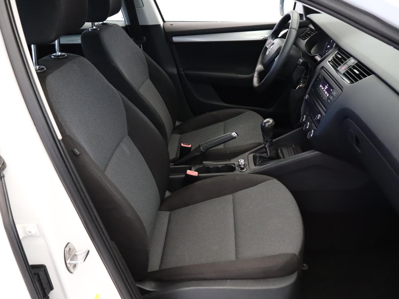 2013 Škoda OCTAVIA - 10