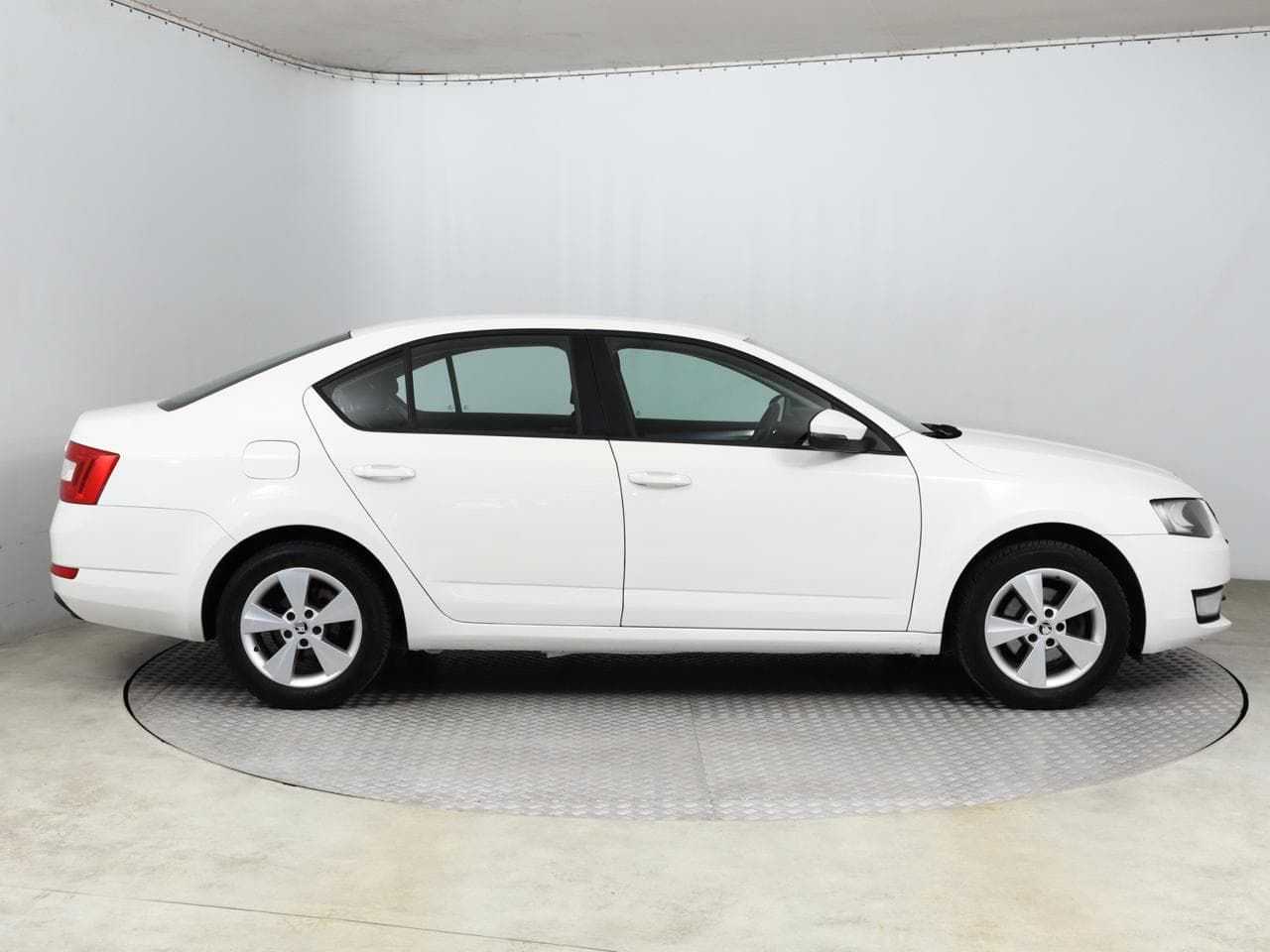 2013 Škoda OCTAVIA - 8