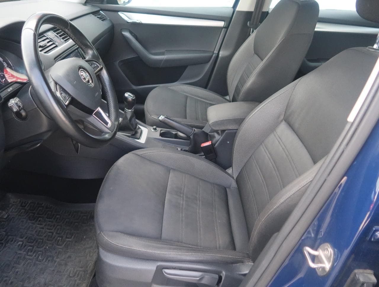 2018 Škoda OCTAVIA - 16