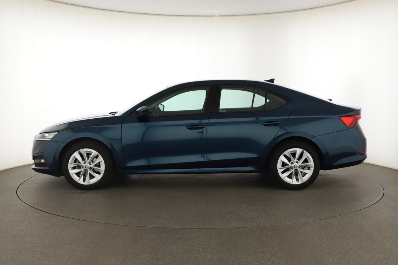 2023 Škoda OCTAVIA - 4