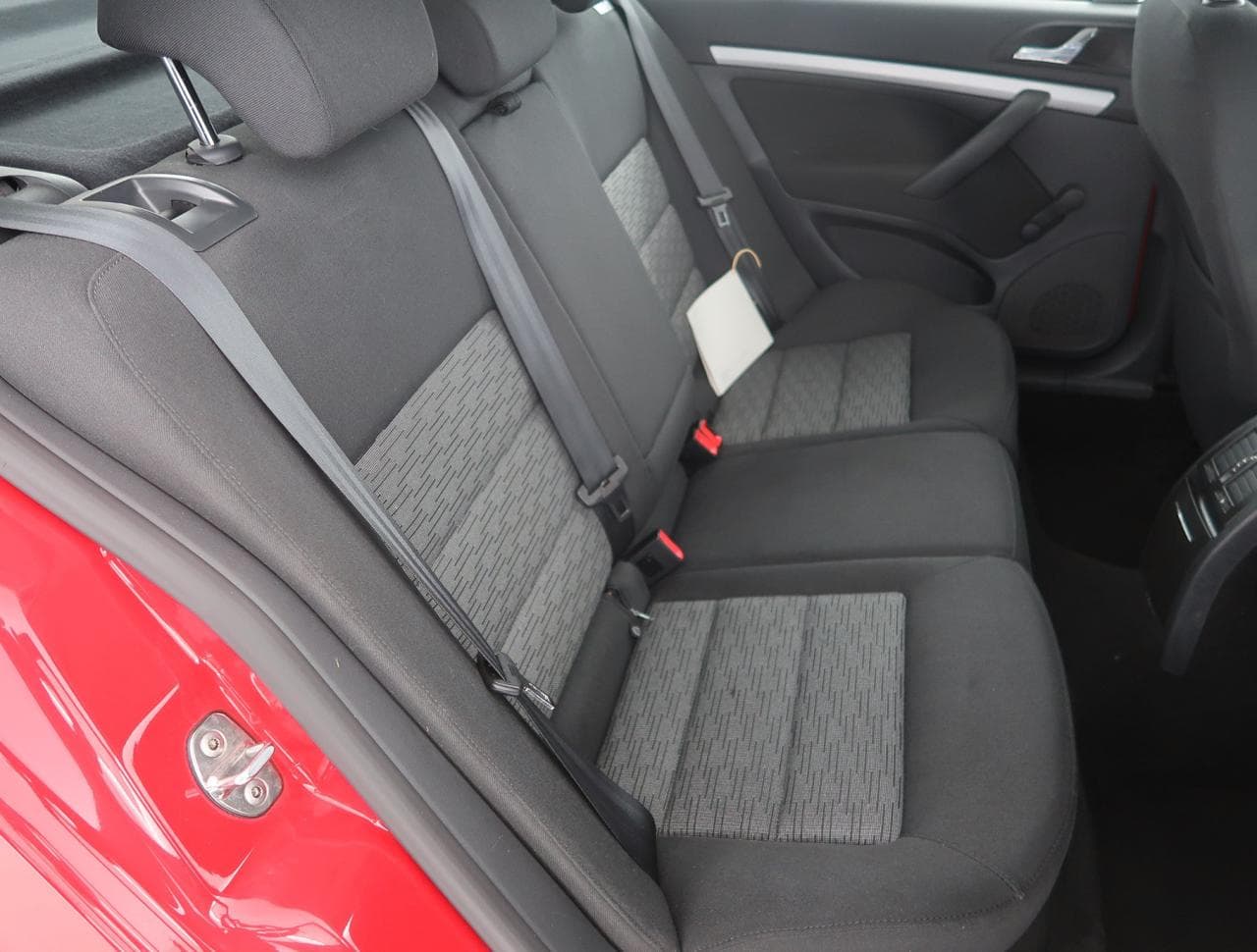 2011 Škoda OCTAVIA - 13
