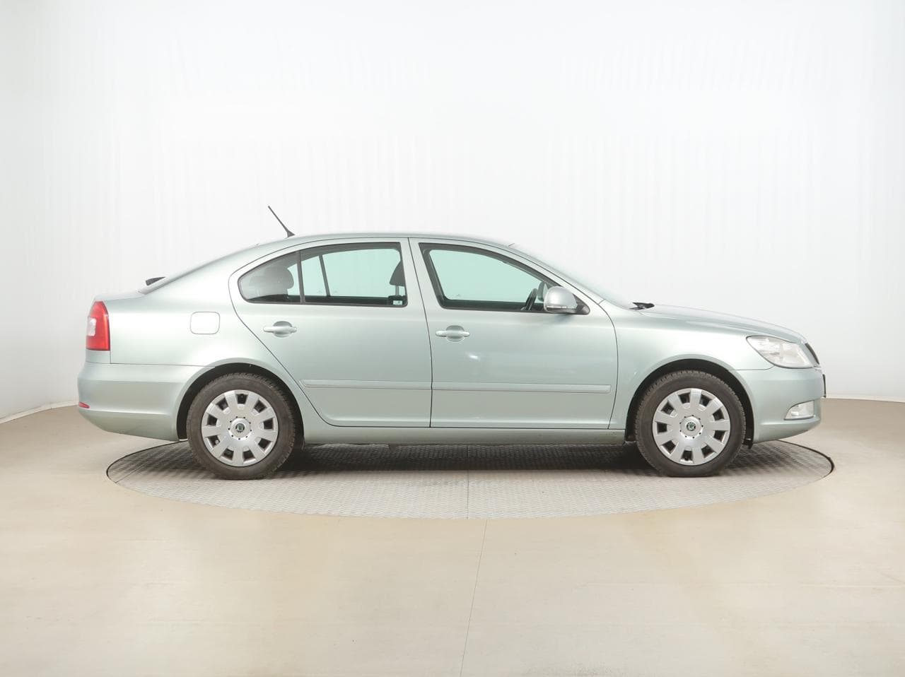 2011 Škoda OCTAVIA - 8