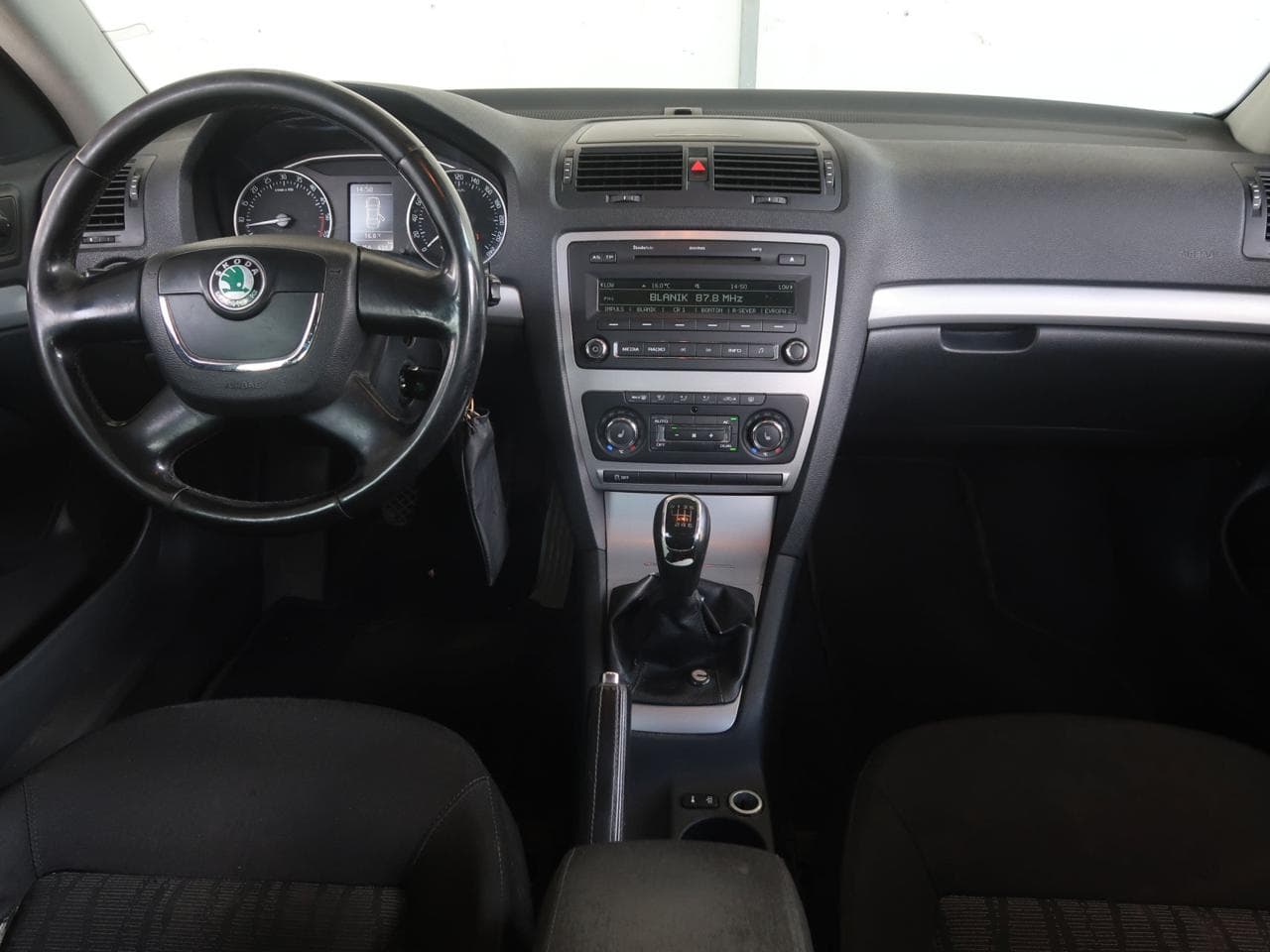 2010 Škoda OCTAVIA - 10
