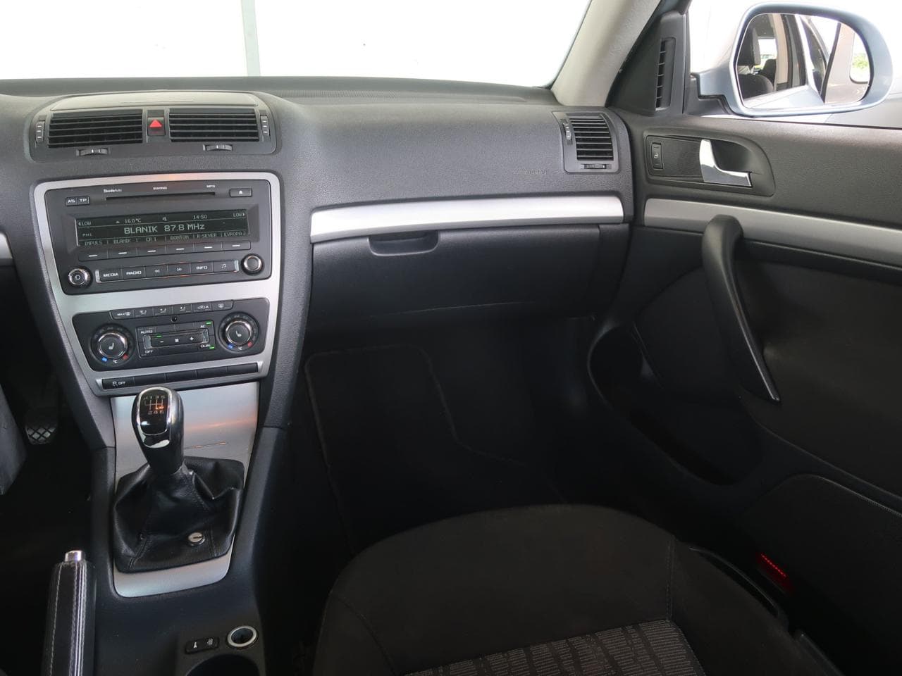 2010 Škoda OCTAVIA - 11